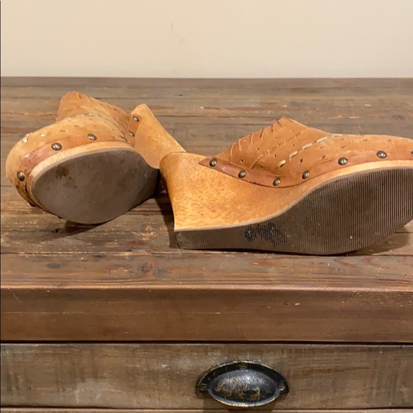 CYD Clogs - Picture 4 of 5